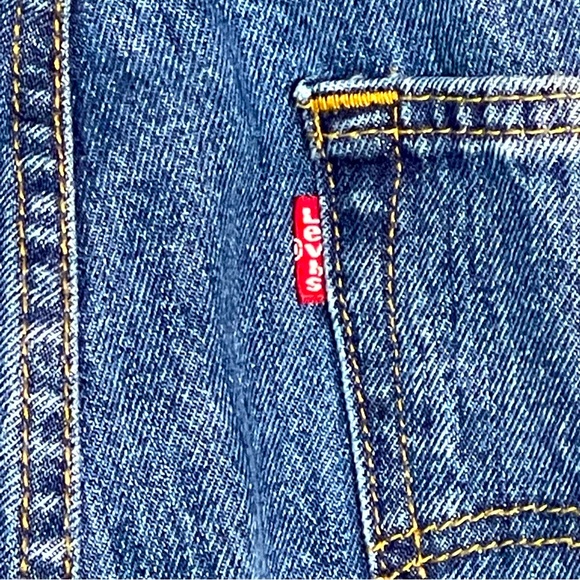 Men’s Levi’s Button Fly 501 Jeans Traditional Blue Denim Attached Tag W35 L30 - Picture 5 of 10
